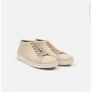 Linder Women's Blush Leather Mid top Sneakers Shoe Size 43 / 10.5 NWOB